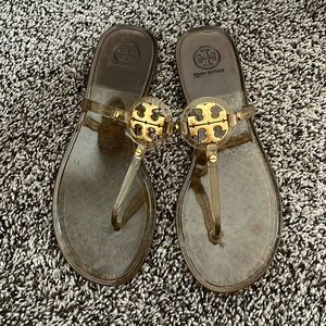 Tory Burch Mini Miller Size 9